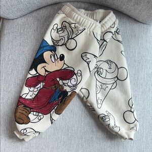 Zara Mickey Mouse Graphic Joggers (2-3T)